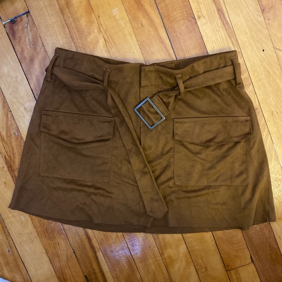 Brown faux suede skirt - Picture 4 of 4